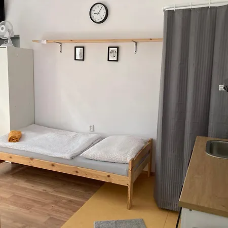 Kuk - 4 Loznice Villa Racice (Usti nad Labem)